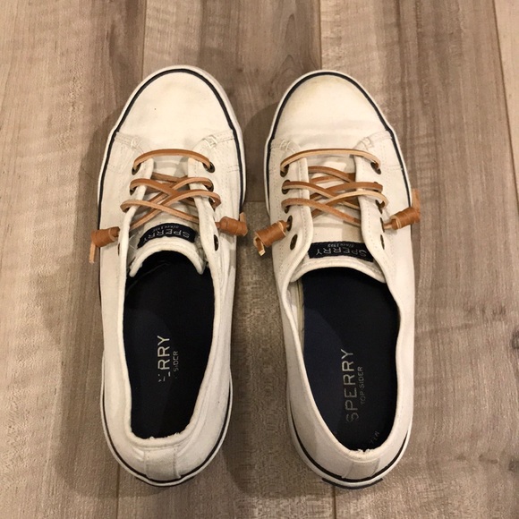 Women’s Sperry Pier View Sneaker - Picture 1 of 7